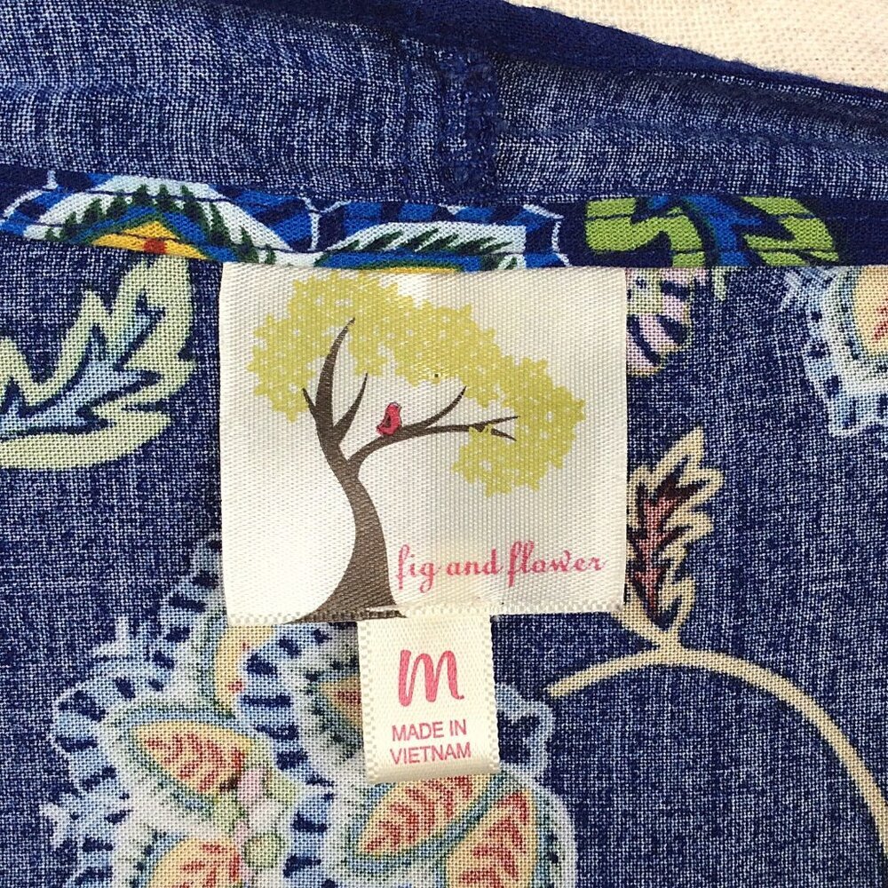Fig and Flower Top Womens Size Medium Faux Twinset Tank Cardigan‎ Kimono Flowy - Picture 6 of 7